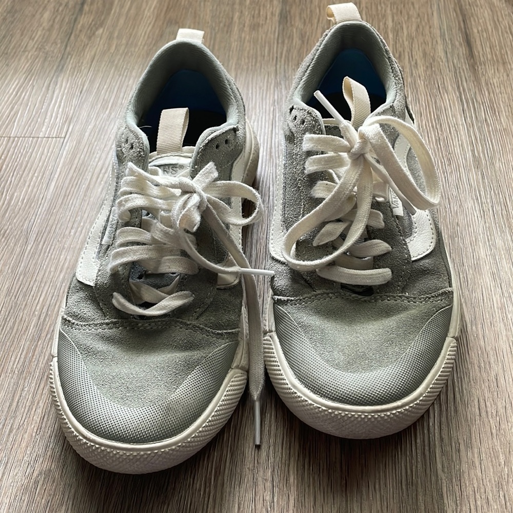 green vans!